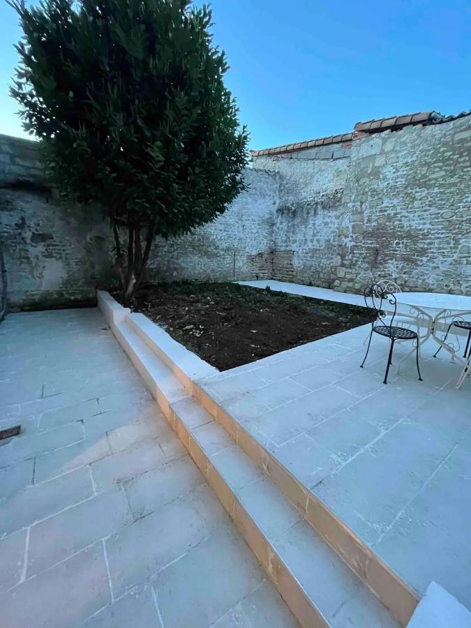 Le Jardin Niortais - Hyper centre, Jardin privé, WIFI haut-débit Esterno foto