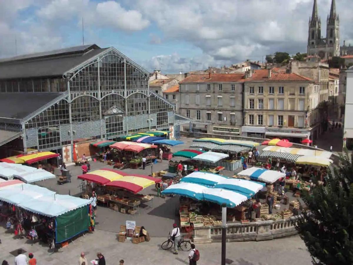 Le Jardin Niortais - Hyper centre, Jardin privé, WIFI haut-débit Esterno foto